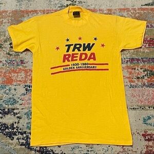 Vintage 1980s TRW Reda Pumps 80s Graphic Tee Top Tshirt
